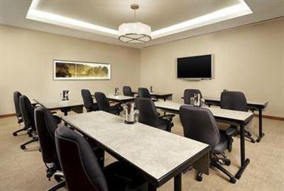 фото отеля Sheraton Suites Fairplex