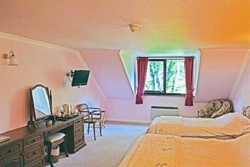 фото отеля The Trewern Arms Hotel Newport (Pembrokeshire)