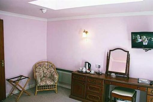 фото отеля The Trewern Arms Hotel Newport (Pembrokeshire)