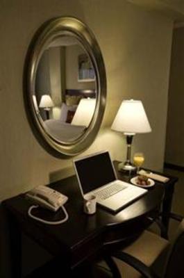 фото отеля Crowne Plaza Hotel Denver