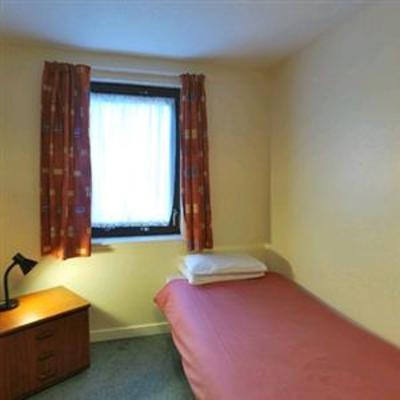 фото отеля Fraser Court - Self Catering Flats