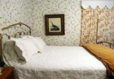фото отеля Alexander Hamilton House Bed and Breakfast Croton-on-Hudson