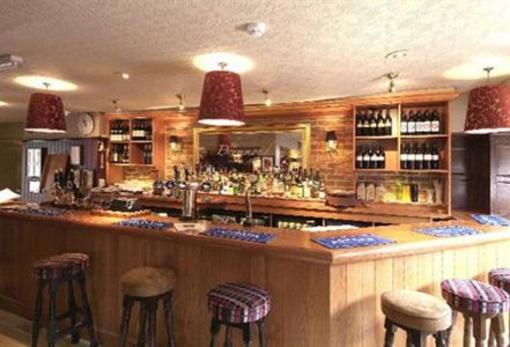 фото отеля The Drummond Arms Hotel