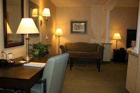фото отеля Hampton Inn & Suites Woodland