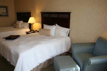 фото отеля Hampton Inn & Suites Woodland