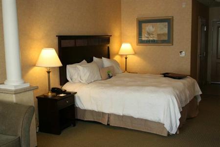 фото отеля Hampton Inn & Suites Woodland