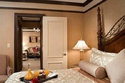 фото отеля The Lucerne Hotel