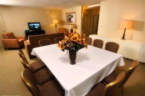фото отеля Crowne Plaza Wilmington North