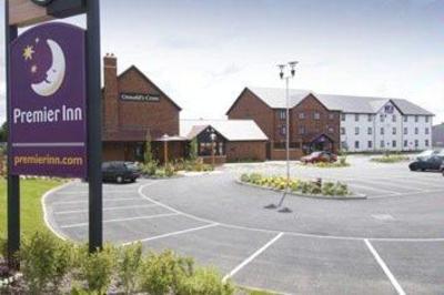фото отеля Premier Inn Oswestry