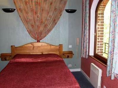 фото отеля Hotel Le Moulin Des Forges Saint-Omer-en-Chaussee