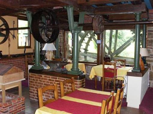 фото отеля Hotel Le Moulin Des Forges Saint-Omer-en-Chaussee