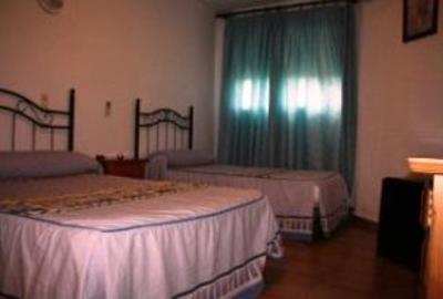 фото отеля Hostal Los Tamarindos