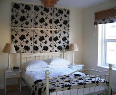 фото отеля Cambridge House Bed and Breakfast Torpoint