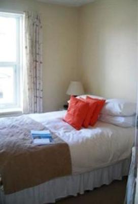 фото отеля Cambridge House Bed and Breakfast Torpoint