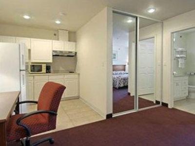 фото отеля Ramada Decatur
