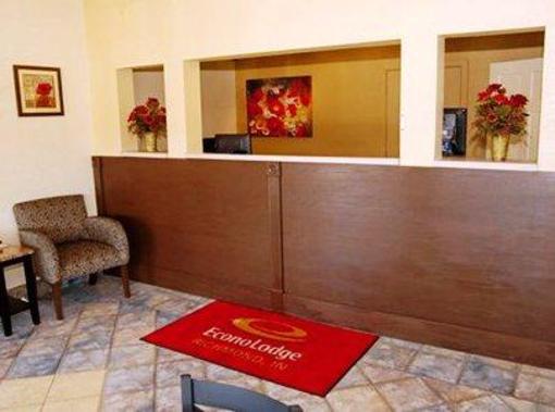 фото отеля Econo Lodge Richmond Indiana