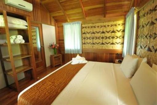 фото отеля Kokopo Beach Bungalow Resort