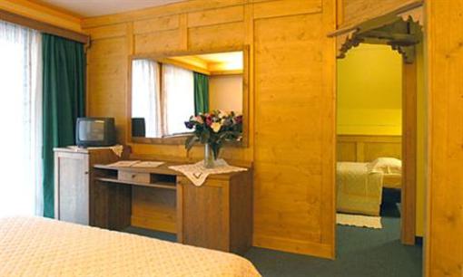 фото отеля Hotel Belvedere Falcade
