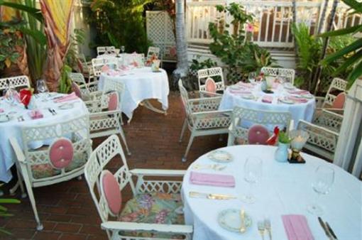 фото отеля Plantation Inn Lahaina