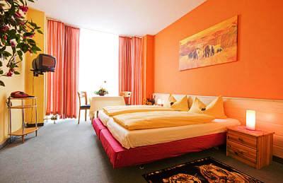 фото отеля Bavaria Safari Hotel
