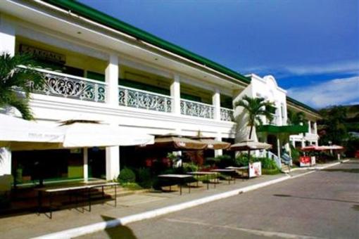 фото отеля East Asia Royale Hotel