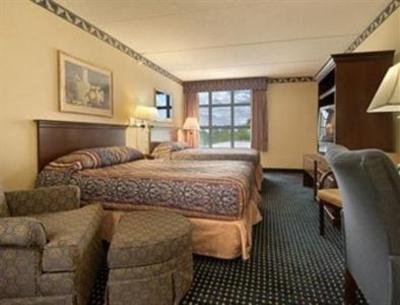 фото отеля Wingate Voorhees-Cherry Hill/Mt Laurel/Philadelphia Area