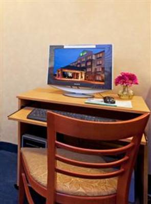 фото отеля Holiday Inn Express St. Croix Valley