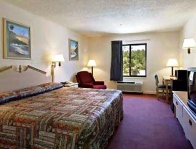 фото отеля Econo Lodge Panama City