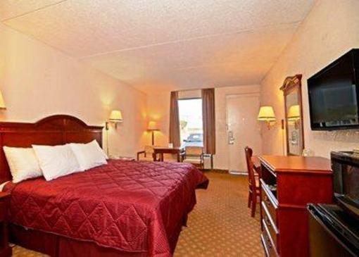 фото отеля Econo Lodge Panama City