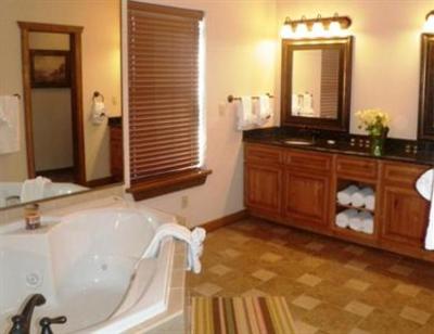 фото отеля Grand Crowne Resort at Pigeon Forge