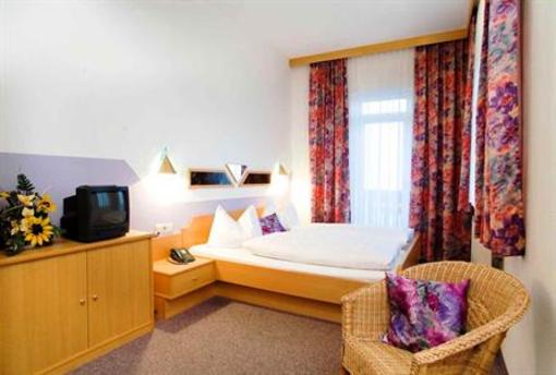 фото отеля Hotel Alpenfriede