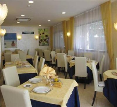 фото отеля Hotel Sole Diano Marina