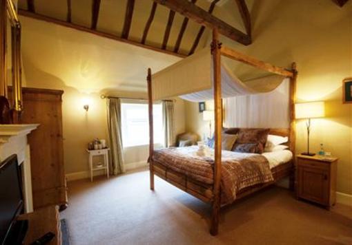 фото отеля The Wife of Bath Restaurant with Rooms Wye