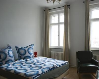 фото отеля Eastside Pension