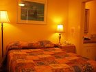 фото отеля West Coast Motel on the Harbour