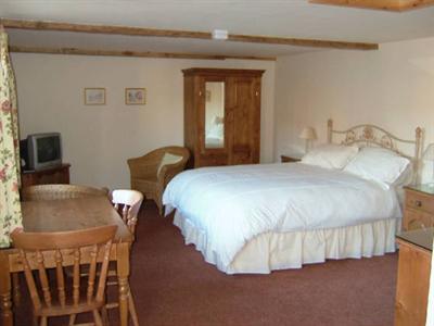 фото отеля The Courtyard Laurel Farm Bed & Breakfast Lowestoft
