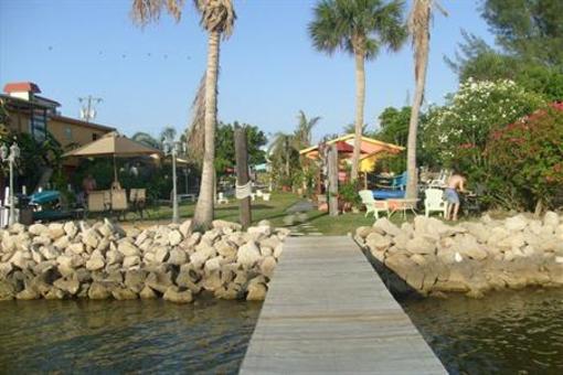 фото отеля Dolphin Inn