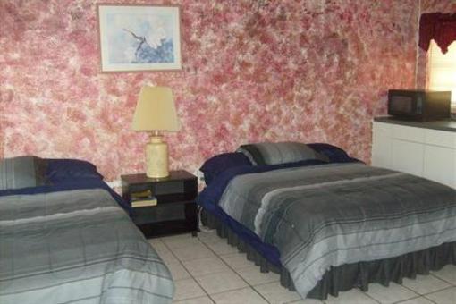фото отеля Dolphin Inn