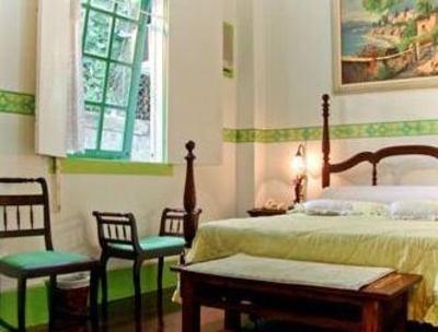 фото отеля Guest House Ana Clark
