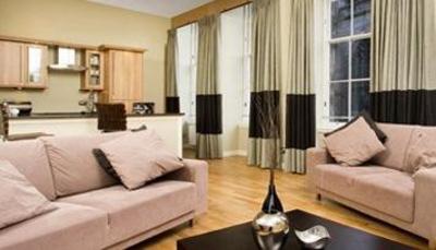 фото отеля St Giles Grassmarket Apartment