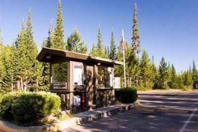 фото отеля Colter Bay Village Hotel Moran