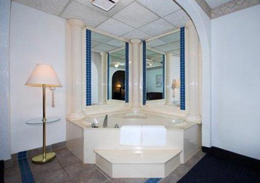 фото отеля Comfort Inn and Suites Fairmont (West Virginia)