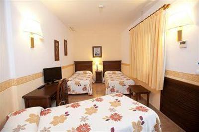 фото отеля Hotel San Miguel Cordoba