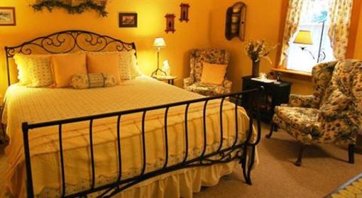 фото отеля 1825 Inn Bed and Breakfast