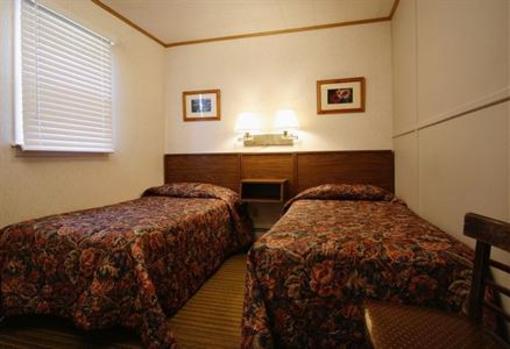 фото отеля Maple Leaf Motel Littleton (New Hamsphire)