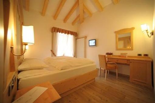 фото отеля Ambiez Suite Hotel