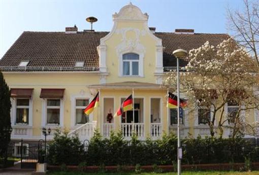 фото отеля Hotel Berliner Hof Dallgow