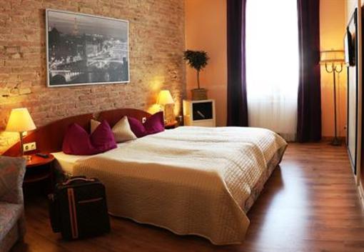 фото отеля Hotel Berliner Hof Dallgow