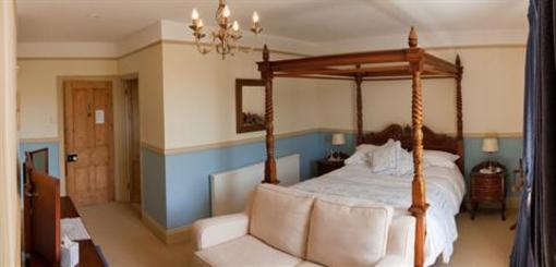фото отеля Tremadart House Bed & Breakfast Duloe Looe