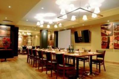 фото отеля Holiday Inn London Heathrow